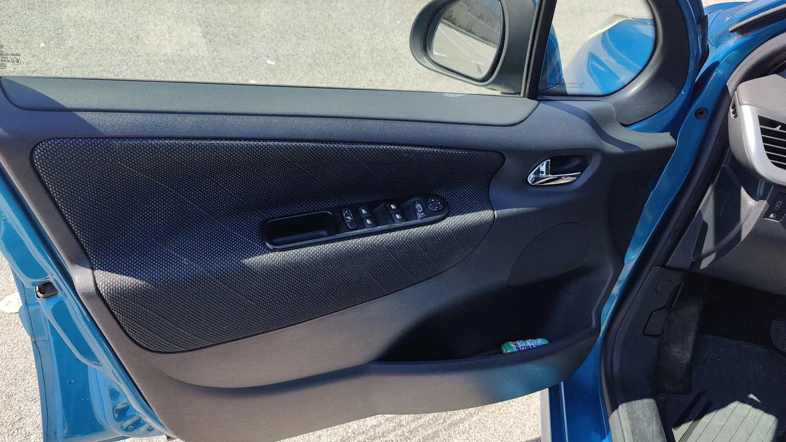 Peugeot 207 Avtomat, снимка 10 - Автомобили и джипове - 54097240