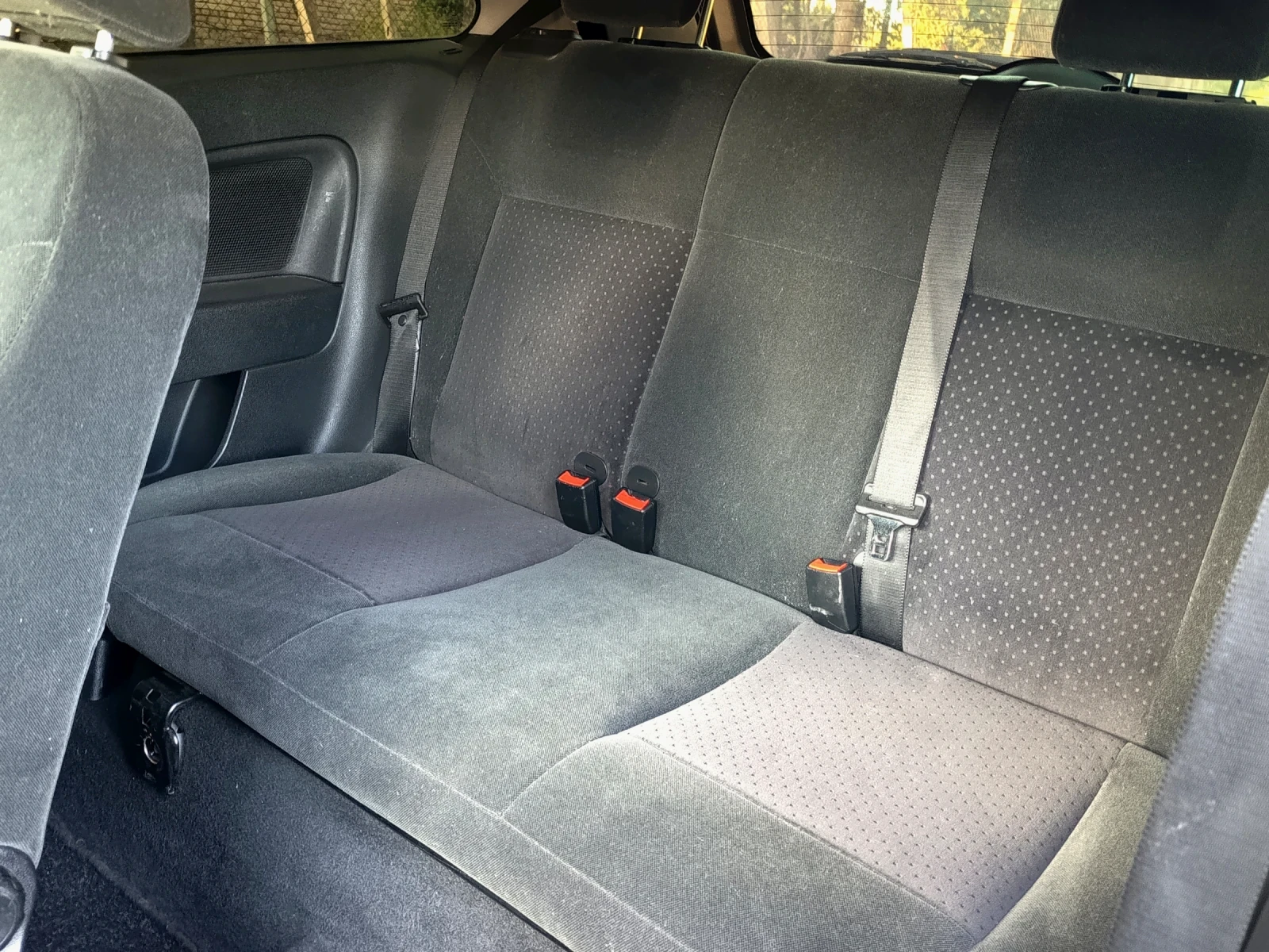Ford Fiesta 1.6TDCI КЛИМАТИК ПОДГРЕВ, снимка 9 - Автомобили и джипове - 54716526