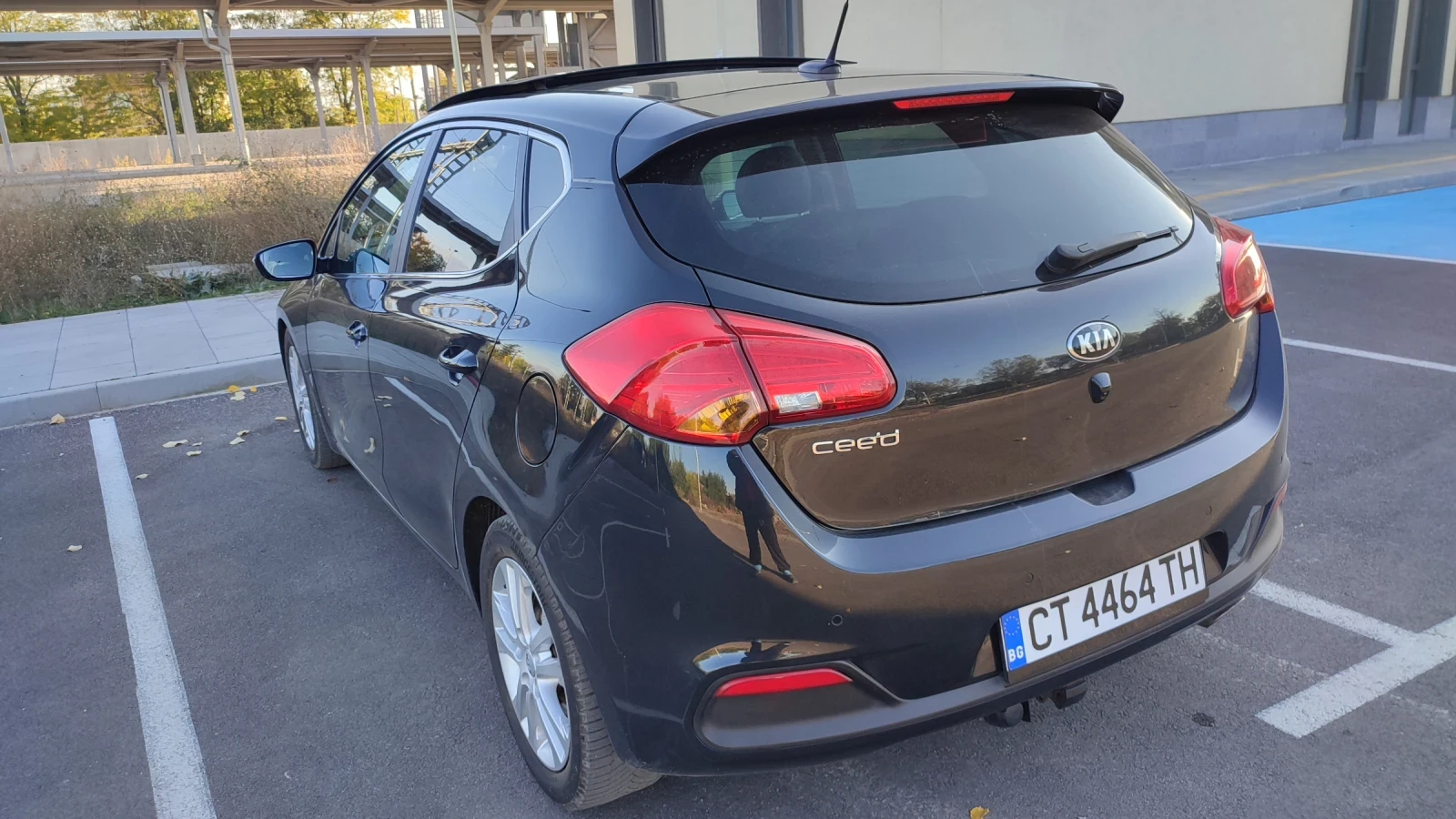 Kia Ceed, снимка 6 - Автомобили и джипове - 54759781