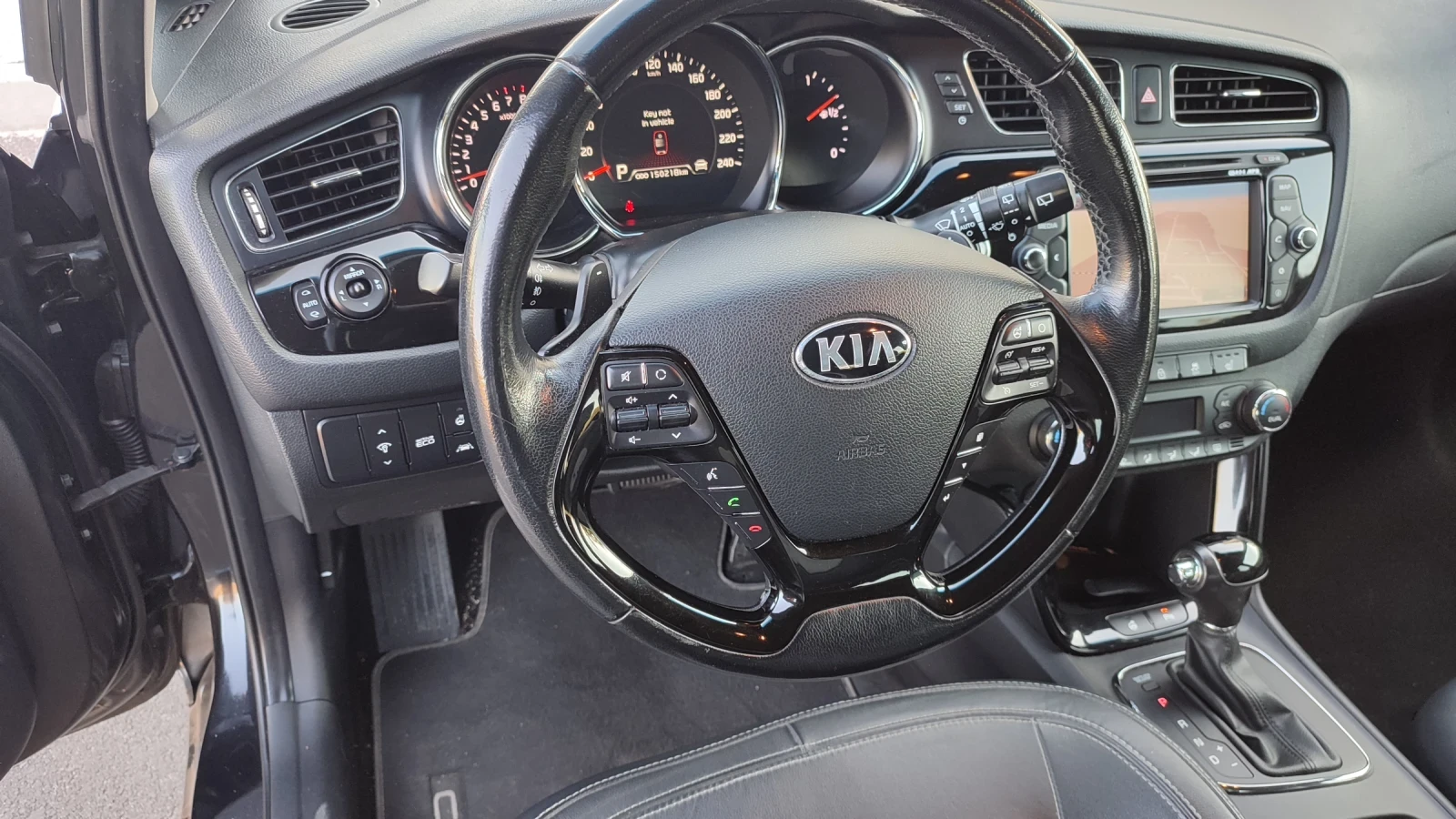Kia Ceed, снимка 15 - Автомобили и джипове - 54759781