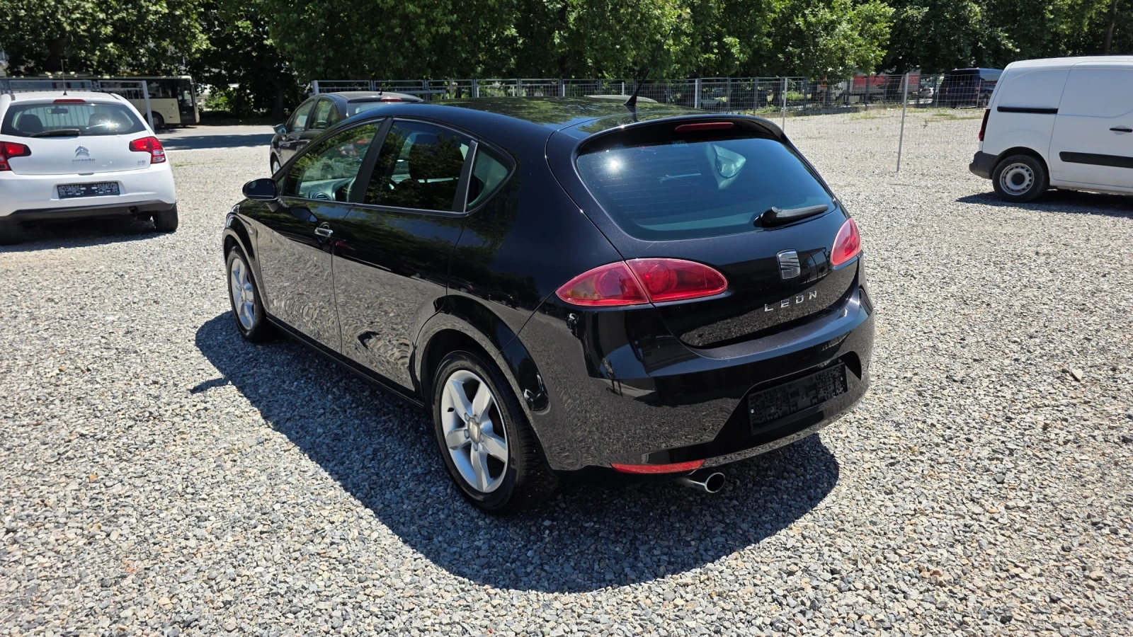 Seat Leon 1.6 GPL, снимка 7 - Автомобили и джипове - 54882066