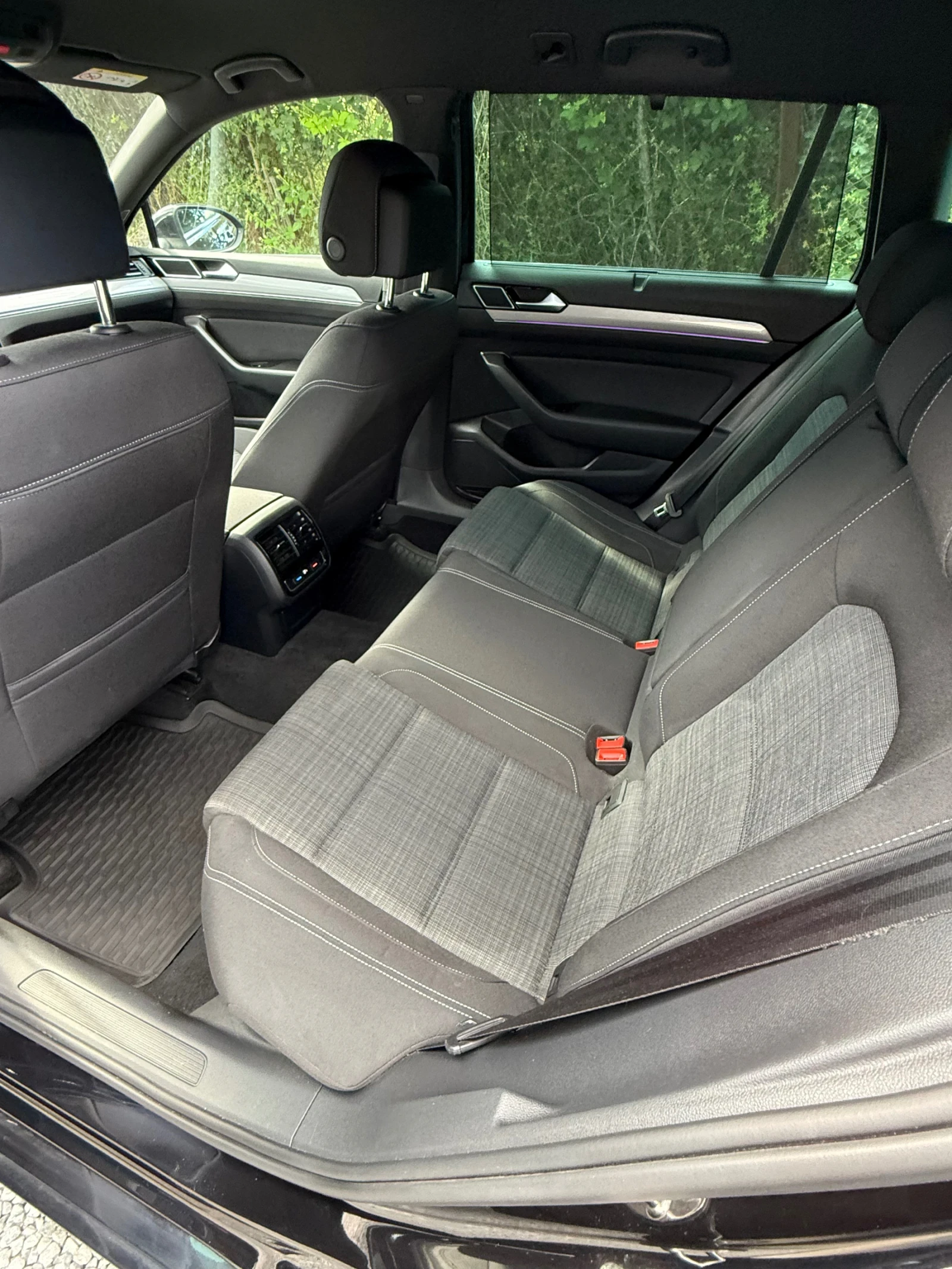 VW Passat, снимка 15 - Автомобили и джипове - 54911588