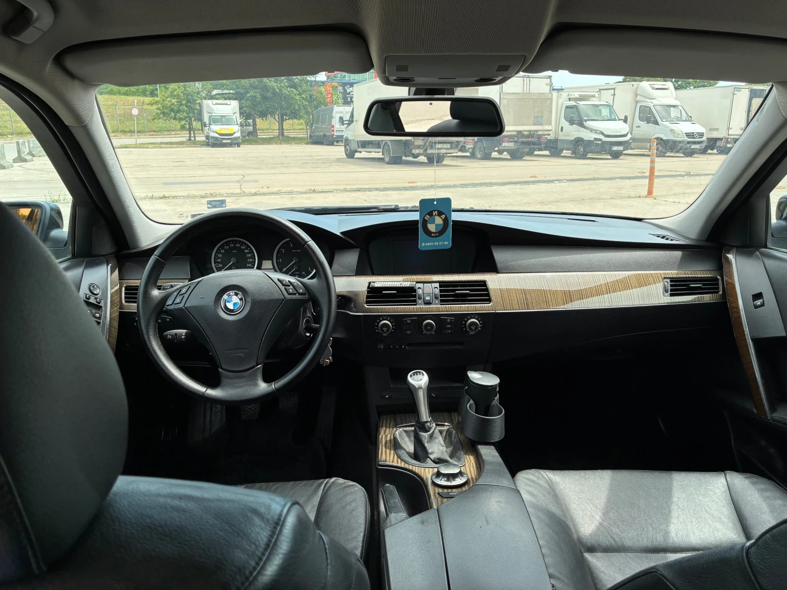 BMW 520, снимка 8 - Автомобили и джипове - 54944252