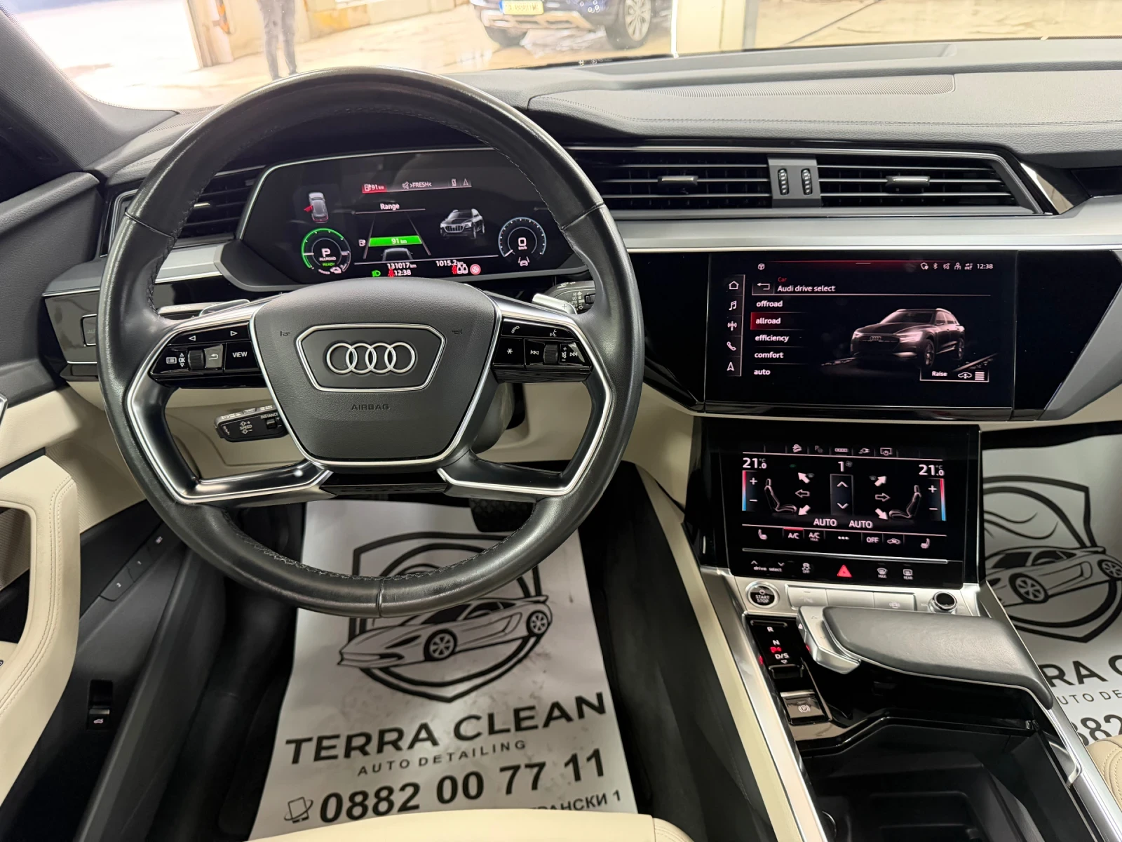 Audi E-Tron 50 quattro | 313 к.с. | 10.2021 г. | 130 000 км, снимка 8 - Автомобили и джипове - 56138325