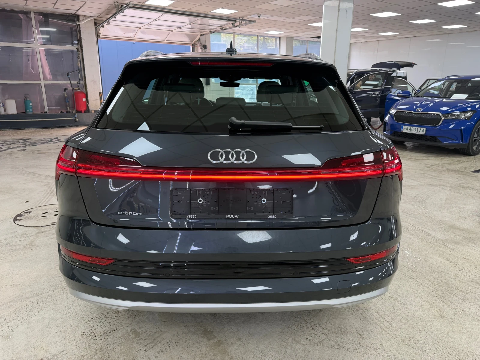 Audi E-Tron 50 quattro | 313 к.с. | 10.2021 г. | 130 000 км, снимка 6 - Автомобили и джипове - 56138325
