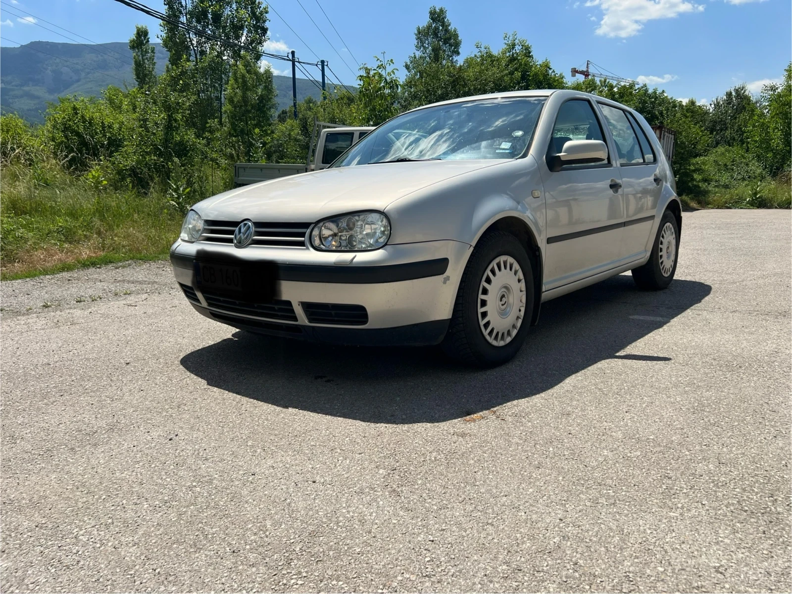 VW Golf 2.0 Automatic , снимка 5 - Автомобили и джипове - 55387472
