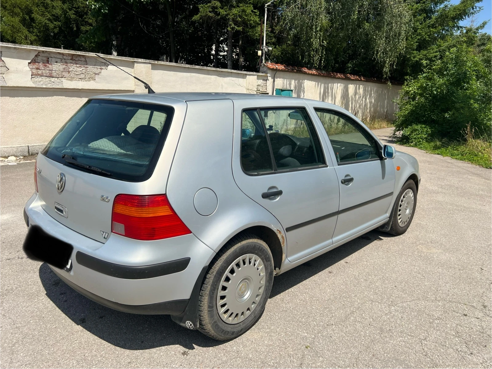 VW Golf 2.0 Automatic , снимка 2 - Автомобили и джипове - 55387472