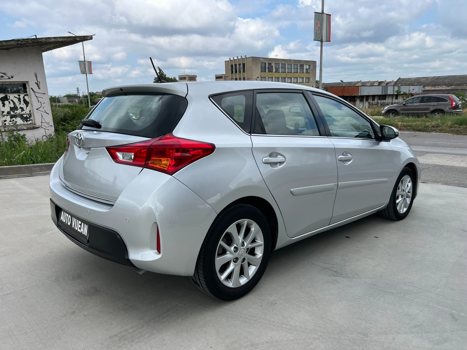 Toyota Auris 1.3i-99�.�-KEYLESS-��������� | Mobile.bg � ����������� 4