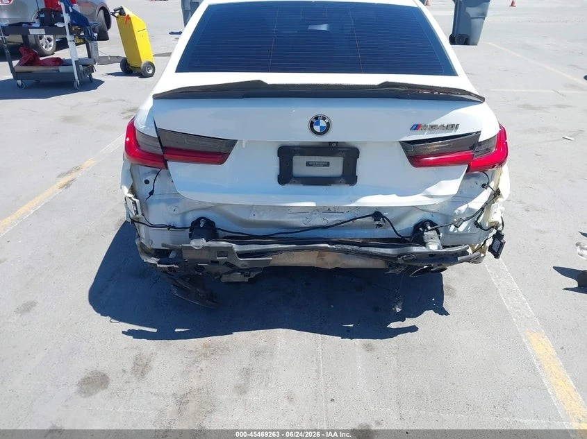 BMW 340 MPACK* HEADUP* HARMAN* AMBIENT* KEYLESS, снимка 9 - Автомобили и джипове - 55523253