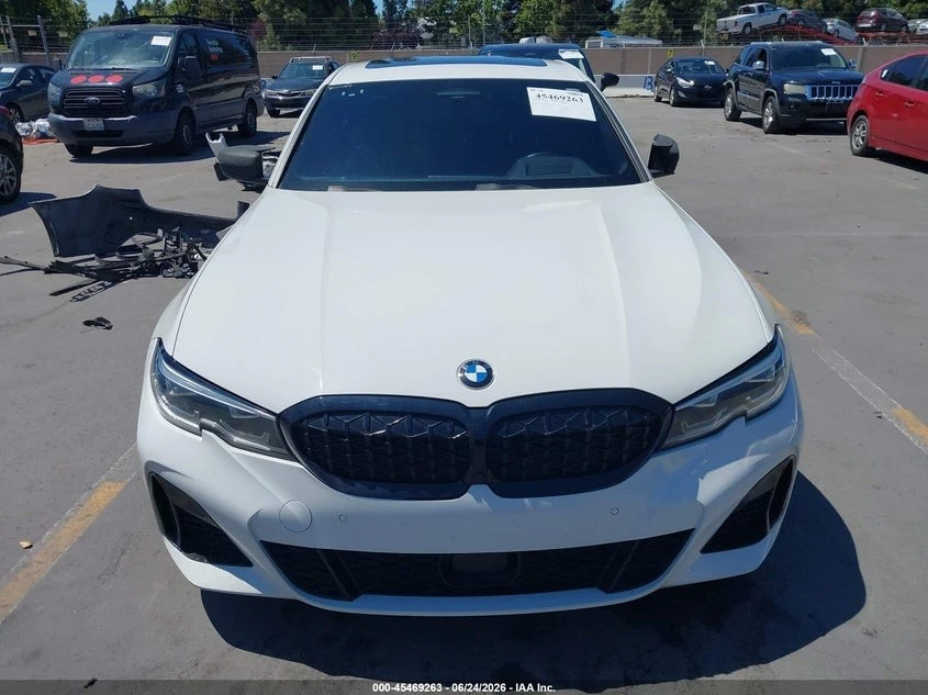 BMW 340 MPACK* HEADUP* HARMAN* AMBIENT* KEYLESS, снимка 2 - Автомобили и джипове - 55523253