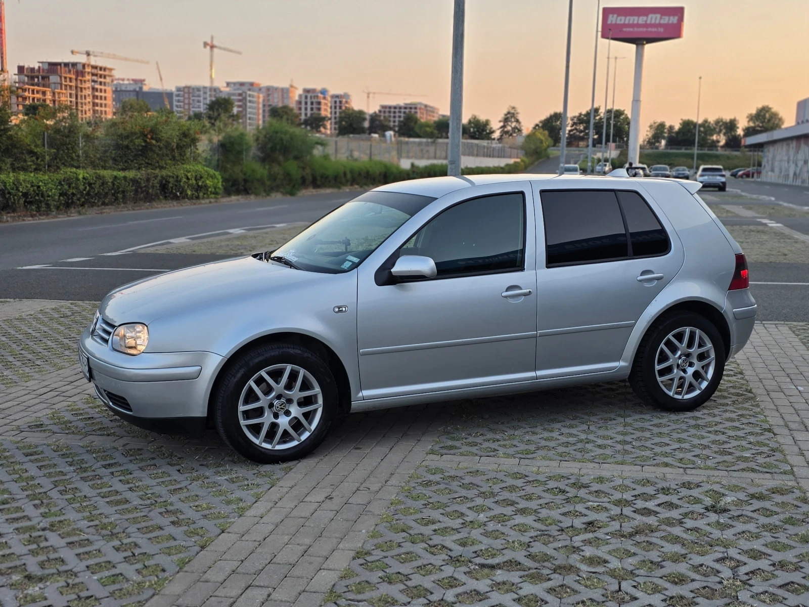 VW Golf 1.9 TDI 101 коня , снимка 3 - Автомобили и джипове - 55605468