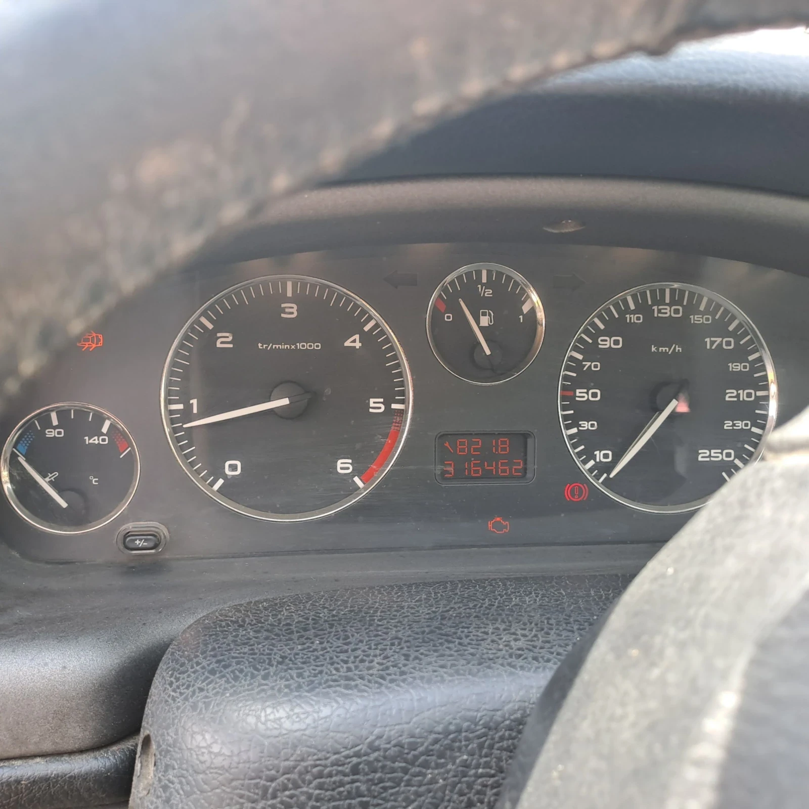 Peugeot 406, снимка 9 - Автомобили и джипове - 55954598