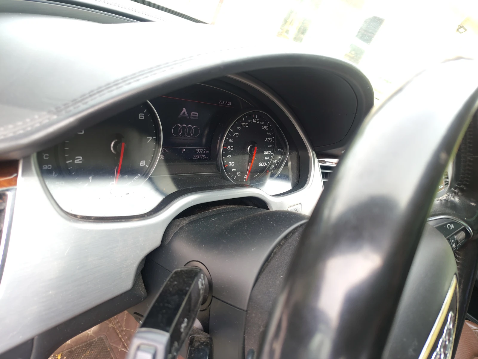 Audi A8 TFSI LONG, снимка 8 - Автомобили и джипове - 56224207