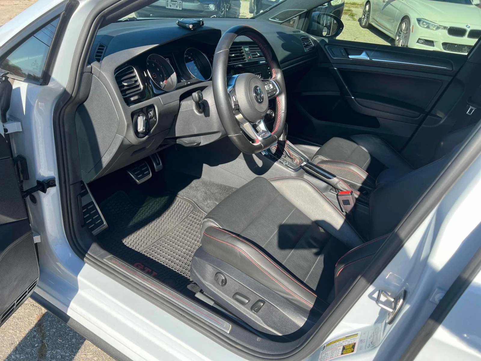 VW Golf GTI * ���������� * (���� �� ��) | Mobile.bg � ����������� 9
