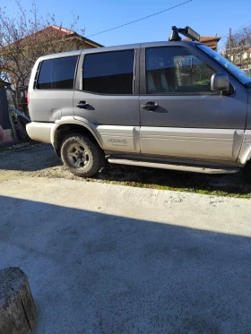 Nissan Terrano, снимка 2