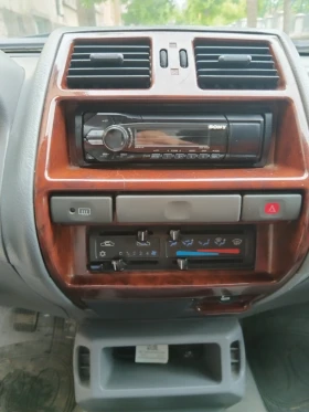 Обява за продажба на Nissan Terrano 2.7 TDI ~11 800 лв. - изображение 11