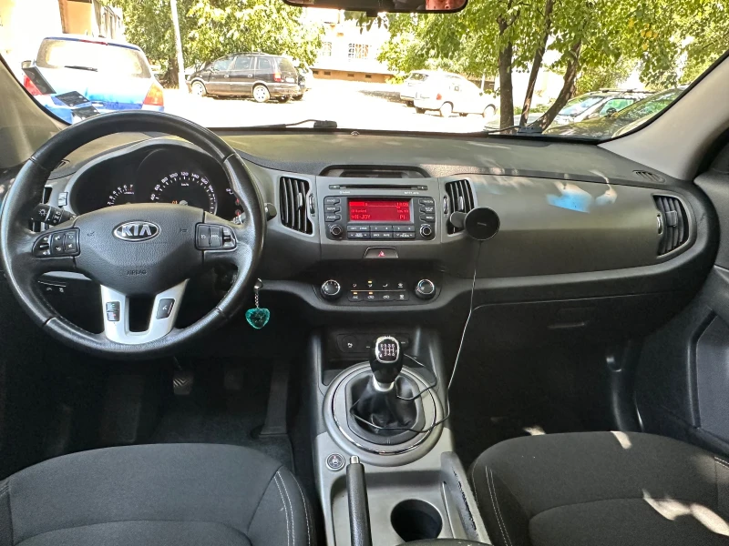 Kia Sportage 1.6i GPL, снимка 8 - Автомобили и джипове - 47015453