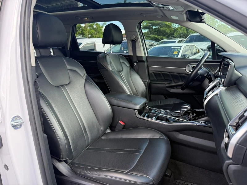 Kia Sorento 2021* SX* DISTRONIK* LANE ASSIST* KEYLESS* BLACK O, снимка 11 - Автомобили и джипове - 52020637