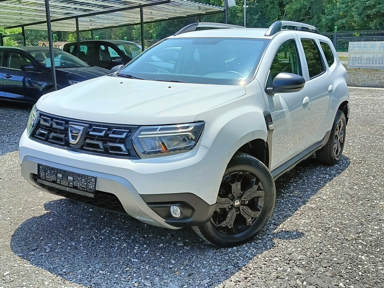 Dacia Duster 1.5dci Нави, снимка 1