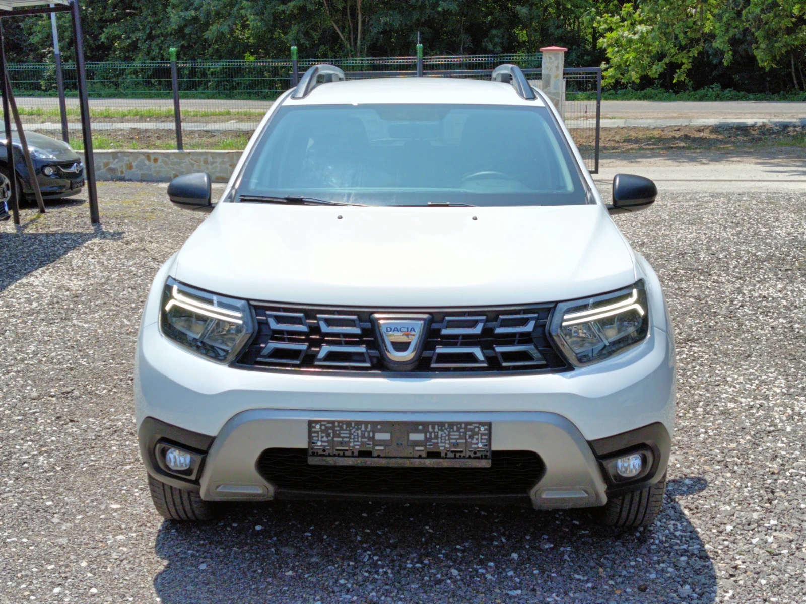 Dacia Duster 1.5dci Нави - изображение 6