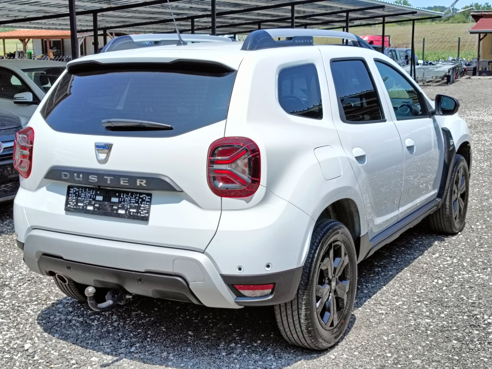 Dacia Duster 1.5dci Нави - изображение 5