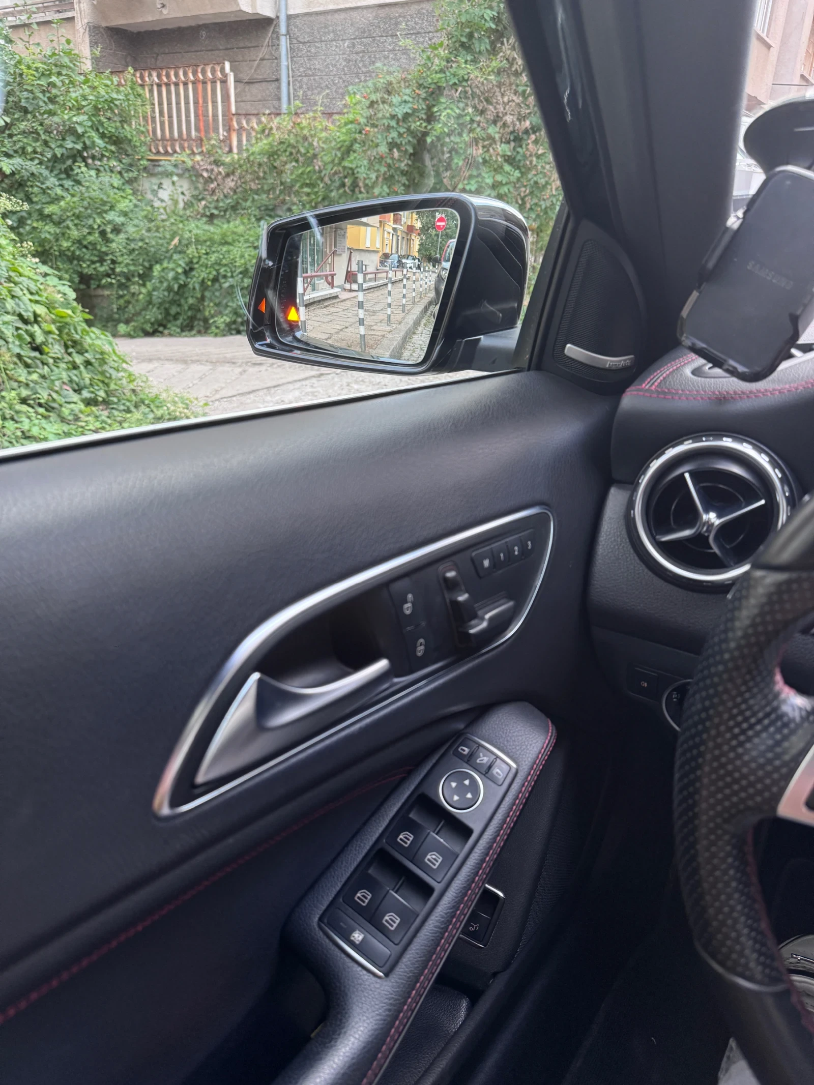 Mercedes-Benz GLA 220  - изображение 10