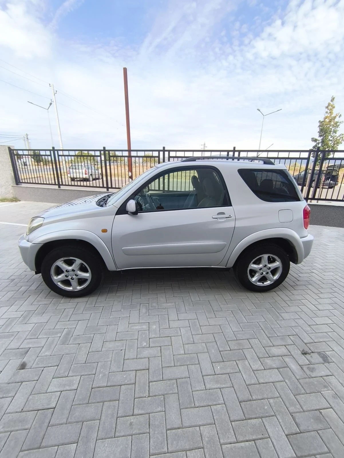 Toyota Rav4 | Mobile.bg — изображение 2