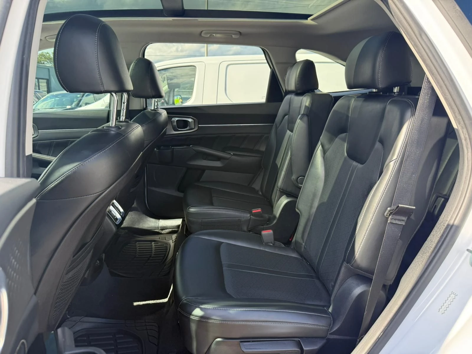 Kia Sorento 2021* SX* DISTRONIK* LANE ASSIST* KEYLESS* BLACK O | Mobile.bg   14