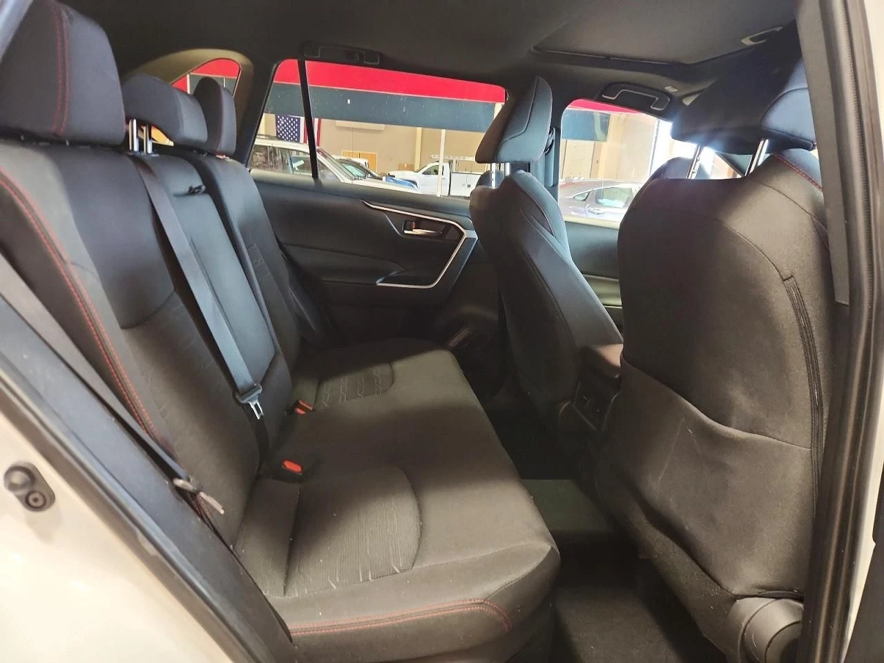 Toyota Rav4, снимка 10 - Автомобили и джипове - 54097146