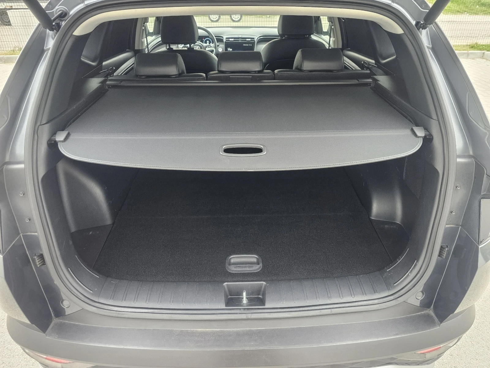 Hyundai Tucson 1.6 Plug-in Хибрид , снимка 15 - Автомобили и джипове - 54240567