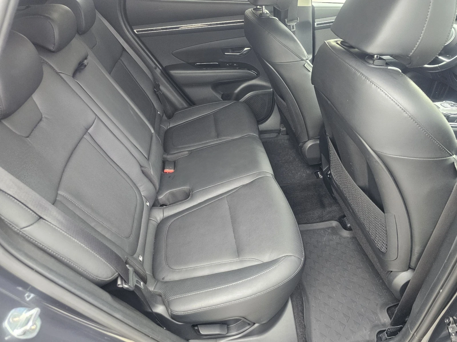 Hyundai Tucson 1.6 Plug-in Хибрид , снимка 13 - Автомобили и джипове - 54240567