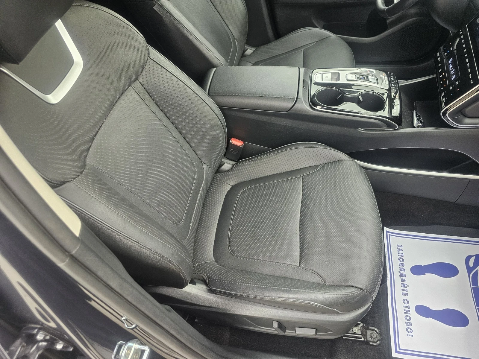 Hyundai Tucson 1.6 Plug-in Хибрид , снимка 11 - Автомобили и джипове - 54240567