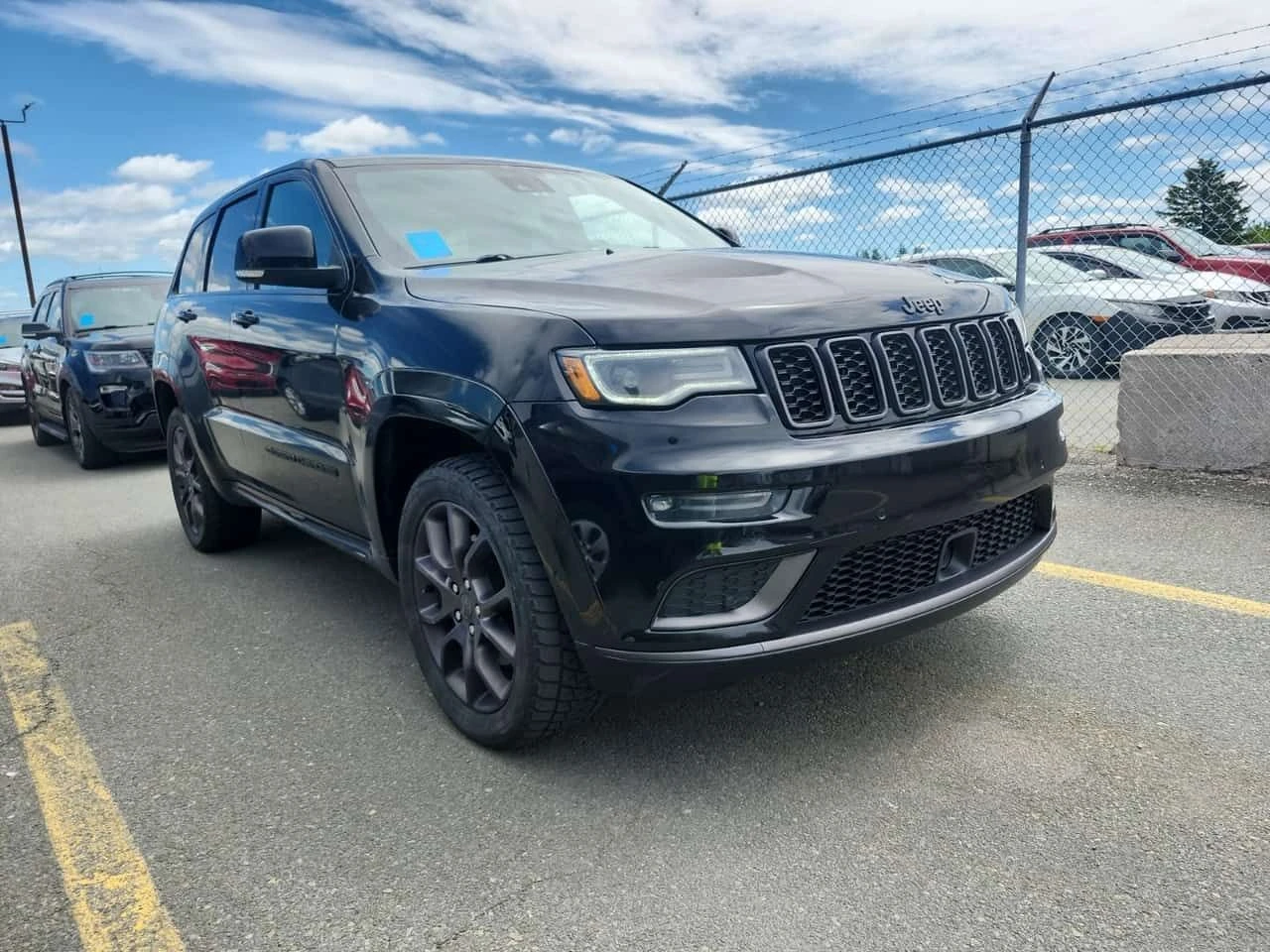 Jeep Grand cherokee HIGH ALTITUDE/CARFAX/ДИСТРОНИК/ОБДУХ/ДВД/ПАНОРАМА, снимка 2 - Автомобили и джипове - 55046499