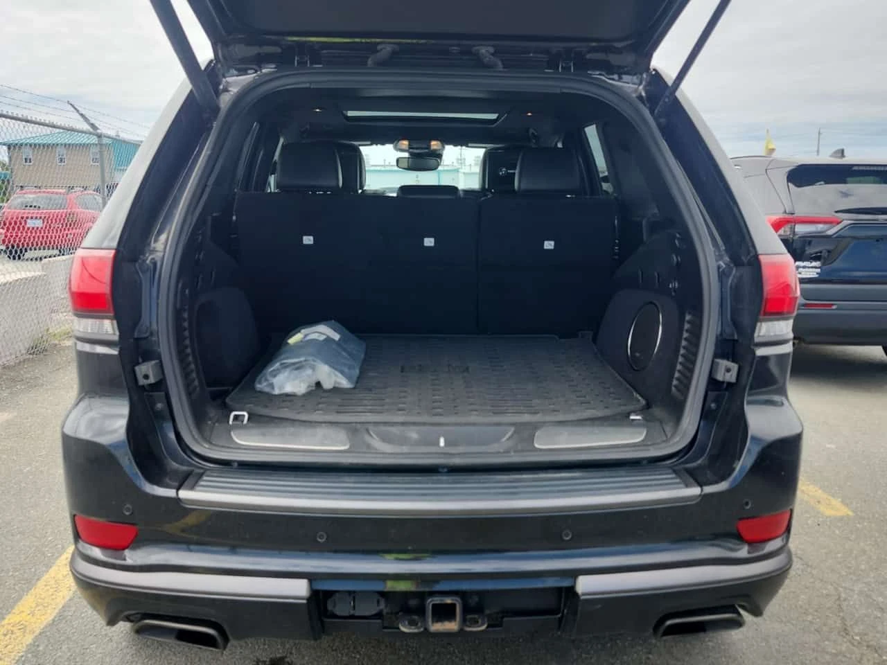Jeep Grand cherokee HIGH ALTITUDE/CARFAX/ДИСТРОНИК/ОБДУХ/ДВД/ПАНОРАМА, снимка 14 - Автомобили и джипове - 55046499