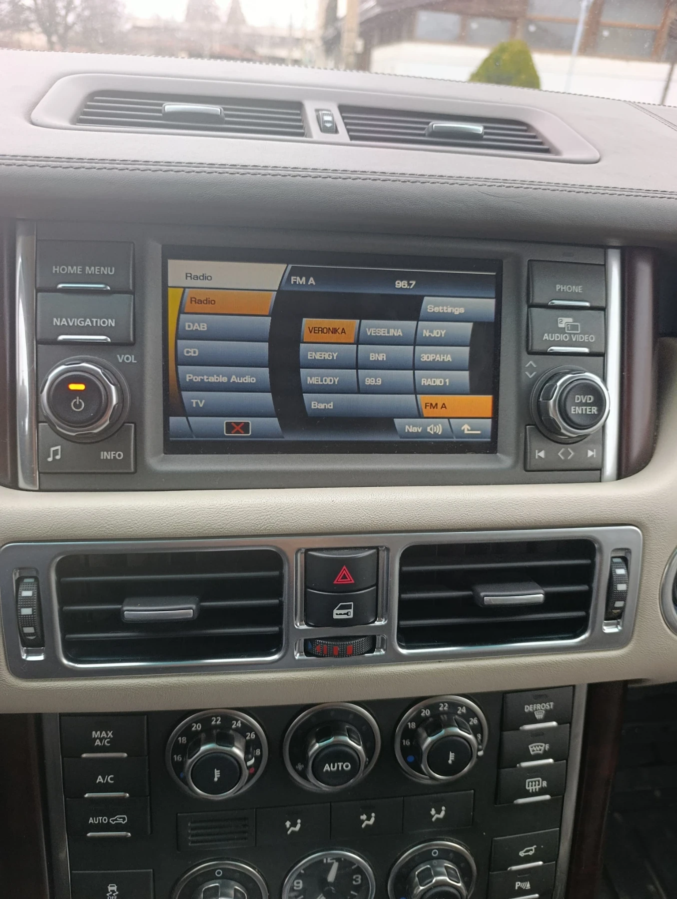 Land Rover Range rover Vogue, снимка 7 - Автомобили и джипове - 55365879