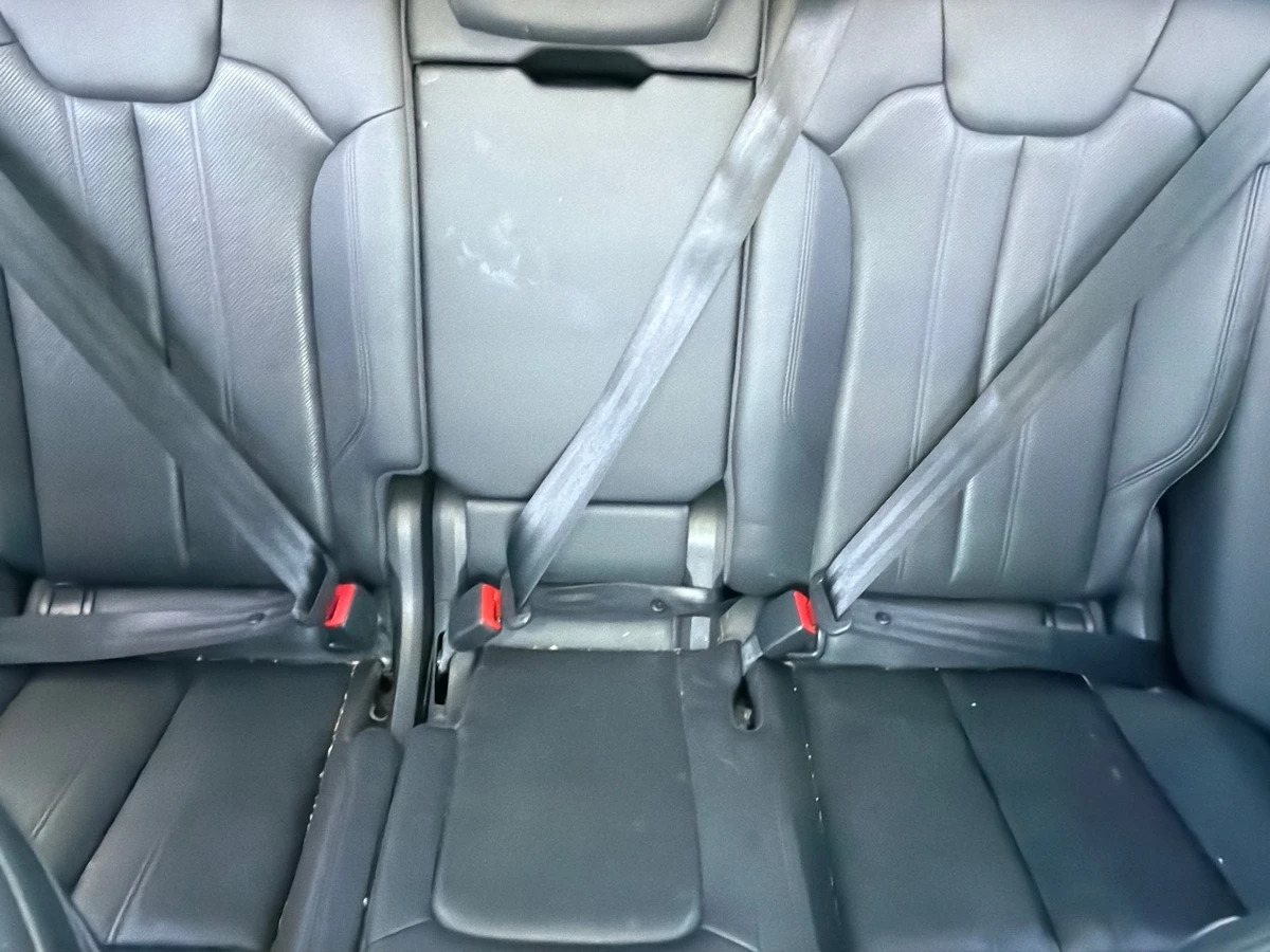 Audi Q5 Premium Plus, снимка 7 - Автомобили и джипове - 55390382