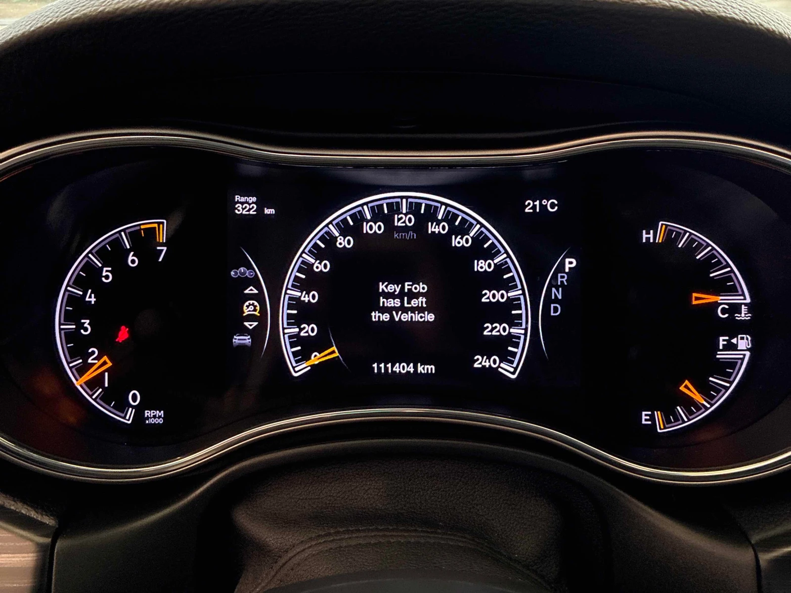 Jeep Grand cherokee Altitude* CARFAX* АВТОКРЕДИТ БЕЗ ПЪРВОНАЧАЛНА ВНОС, снимка 8 - Автомобили и джипове - 55949631