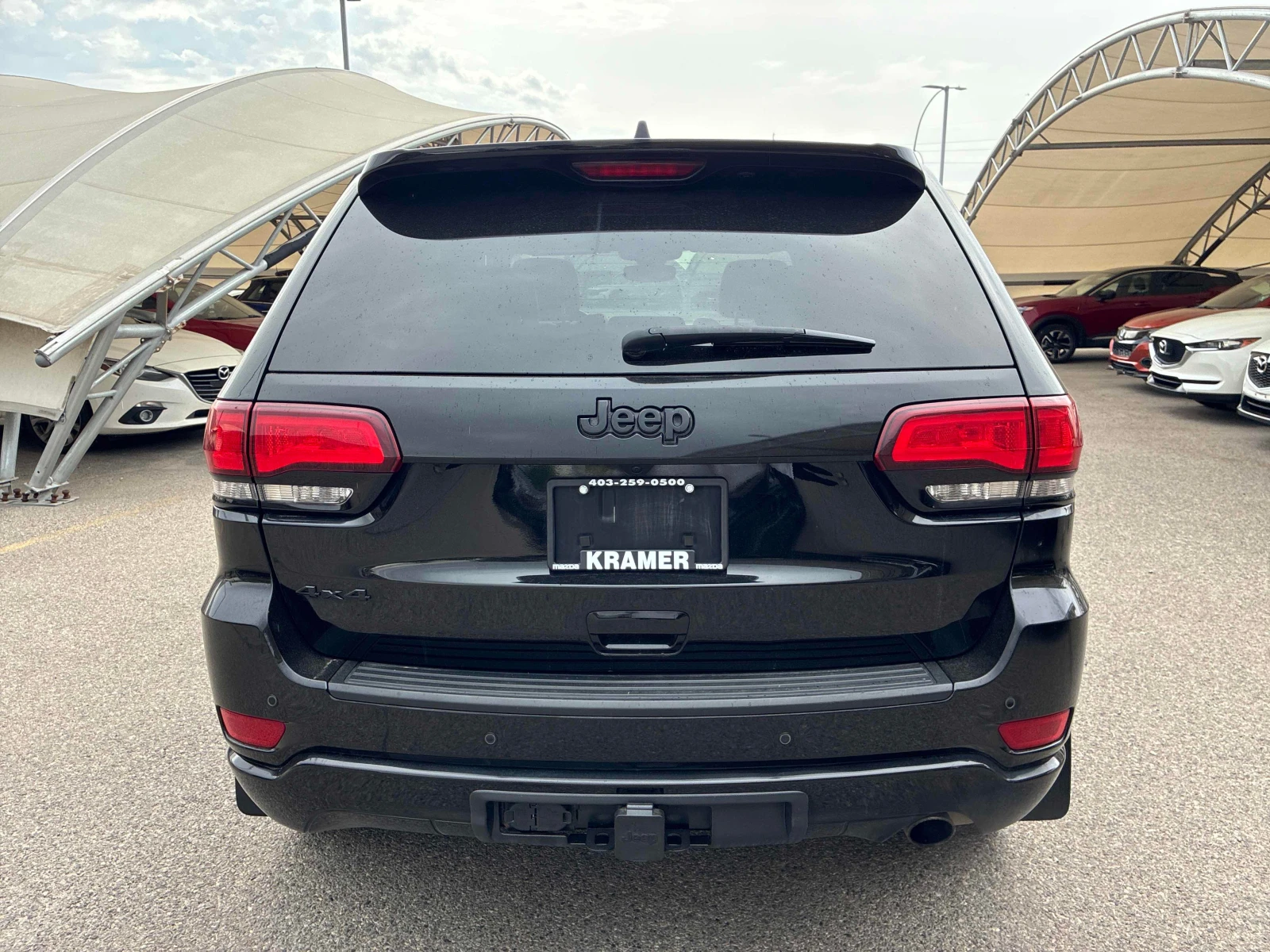 Jeep Grand cherokee Altitude* CARFAX* АВТОКРЕДИТ БЕЗ ПЪРВОНАЧАЛНА ВНОС, снимка 4 - Автомобили и джипове - 55949631