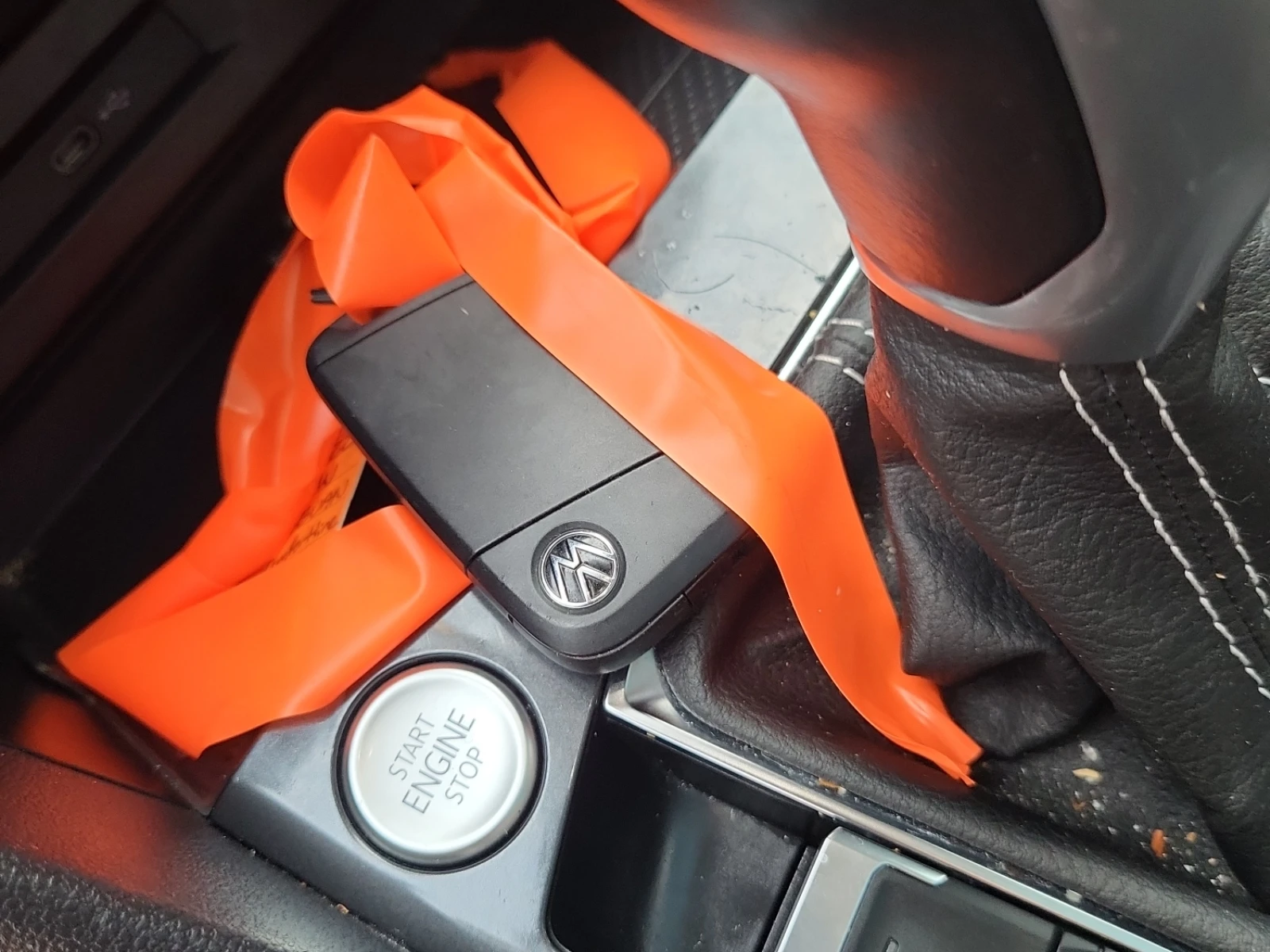 VW Tiguan 4motion Comfortline, АВТОКРЕДИТ, снимка 8 - Автомобили и джипове - 55993271