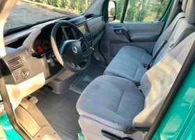 VW Crafter ЩОРА* КЛИМАТИК* НАВИГАЦИЯ* СЕРВИЗНИ ДОКУМЕНТИ, снимка 12