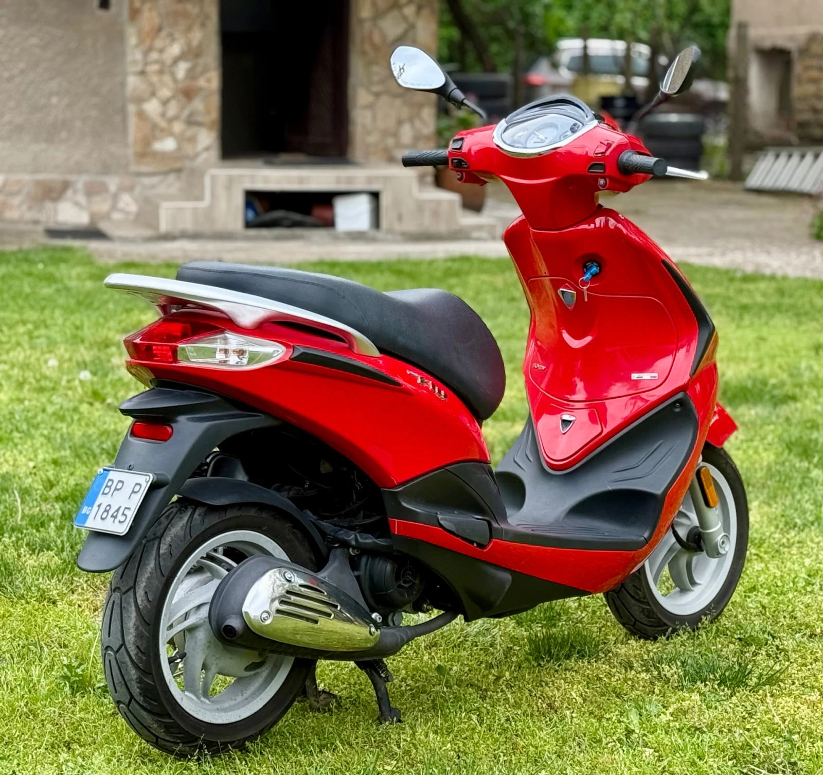 Piaggio Fly 850КМ* Като нов* , снимка 3 - Мотоциклети и мототехника - 54496915