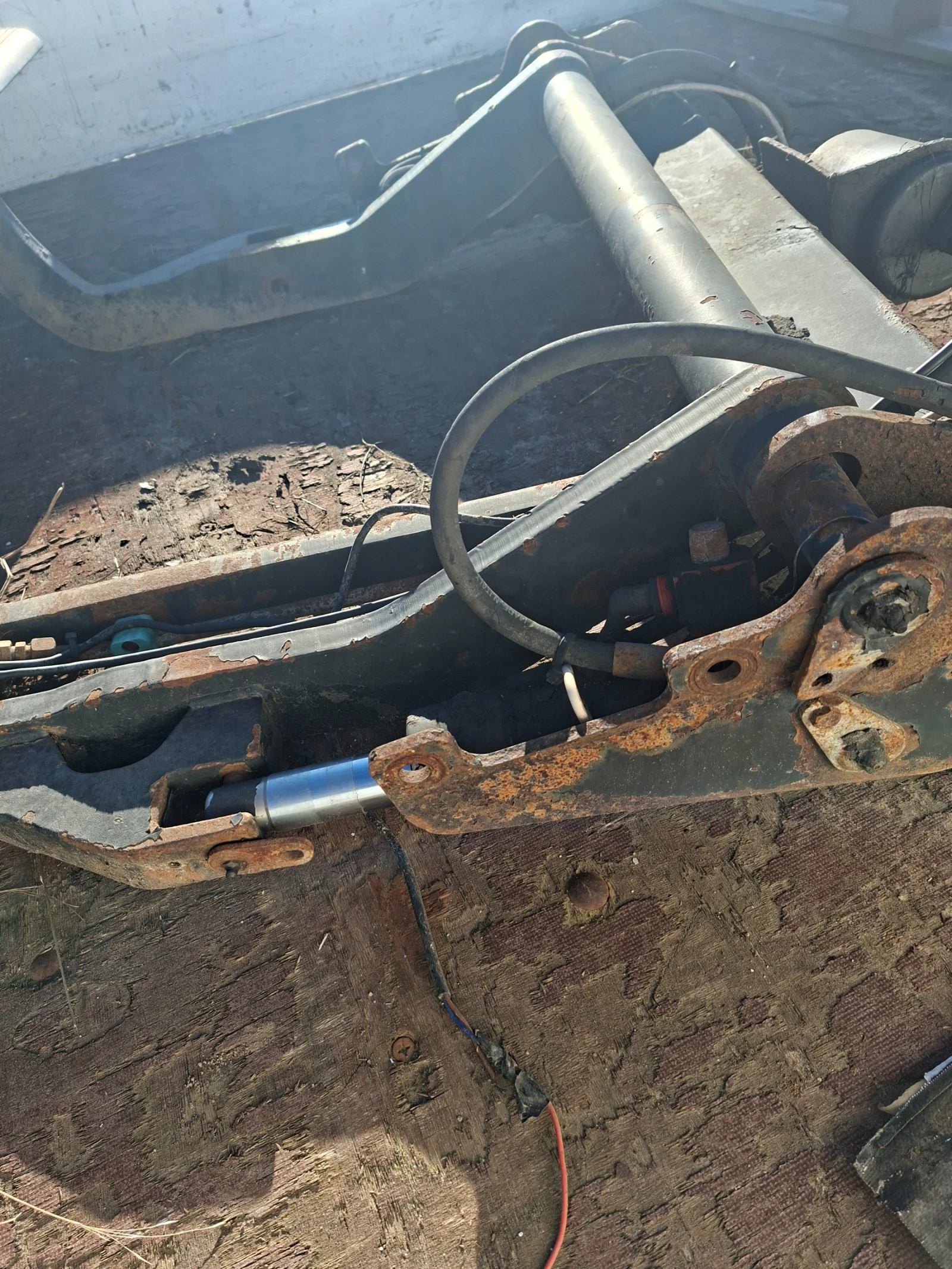 ����� ���� | Mobile.bg � ����������� 4