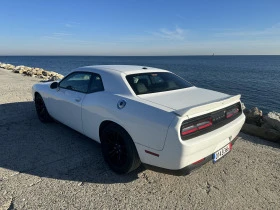 Dodge Challenger HEMI, снимка 2