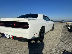 Dodge Challenger HEMI, снимка 5