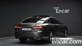Lexus LS 500 AWD| 360| ОБДУХ| МАСАЖ, снимка 2