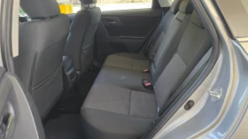 Toyota Auris 1.6i ШВЕЙЦАРИЯ , снимка 9