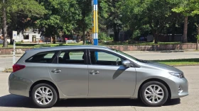 Toyota Auris 1.6i ШВЕЙЦАРИЯ , снимка 4