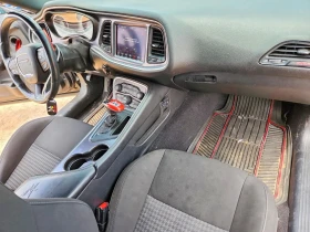 Dodge Challenger 6.4 R/T Scat Pack, снимка 8