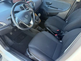 Lancia Ypsilon 1.0i hybrid+ ГАЗ, снимка 10