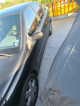 Renault Laguna, снимка 2